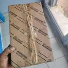 دعسة بنزين يارس جديد اصلي وكاله ا