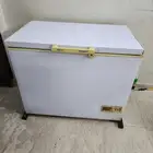 فريزر كهرباء 220 بحاله ممتازه 350 ريال