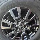 جنوط برادو 2025 مع كفرات مقاس 18