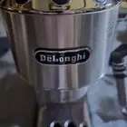 مستخلصة قهوة من شركة D Longhi استعمال شهر