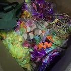 مجانا بوكس كامل مستلزمات حفلة ثيم هاواي ومجانا  5 كرتون تمر