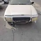 فورد فكتوريا 2003