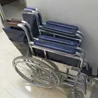 كرسي متحرك