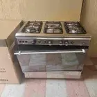 فزن مستعمل للبيع شغال يحتاج صيانه للباب