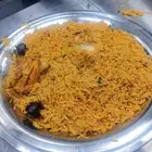 معلم يبحث عن عمل معلم مضغوط وكبسة الهام ومعلم بوفيه