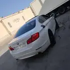 بي ام i535