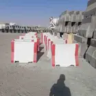 صبيات حواجز خرسانية