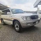 تويوتا لاندكروزر 2001
