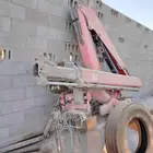 كرين معطف FASSI. إيطالي ثلاثه 3 طن للبيع لتواصل