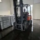 فور كلفت للبيع 3 طن اربع حركات