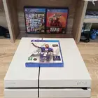 سوني 4 نظيف ابيض مع شريط فيفا23 ب490ريال