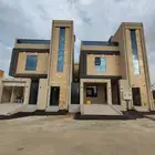 للبيع بحي النزهه احد رفيده شقه دور ارضي مع بايكه سياره vip