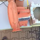 كرسي العاب وكرسي متحرك وجهاز هواء