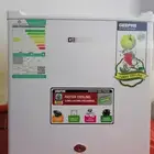ثلاجة صغيرة عصيرات وا ماء واي شي ثلاجة نظيف جدا