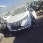 بيع قطع غيار السيارات