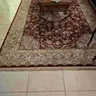 عدد 2 سجاده. لون عنابي حرير الكبيره مقاس 2في3 والصغيره واح