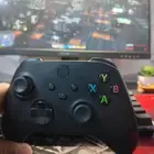 An Xbox controller for sale for 165 in a broken condition just one available in LB