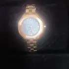 ساعه نسائيه من هوقو