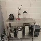 محل عصائر لتقبيل الجموم