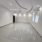 روف مع سطح للأيجار