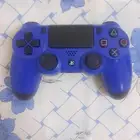 يد PS4 أصلية نظيفة للبيع