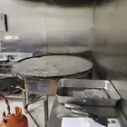 أغراض مطعم للبيع بالكامل