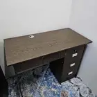 طاوله مكتبيه بحاله جيده