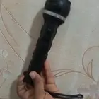 كشاف اثري مبلغ 50 ريال شغال بس يبغى له بطاريته الخاصه