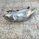 شمعة يارس 2014 وفوق يسار تايلاند L