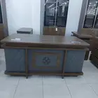 office furniture tabel and chairs