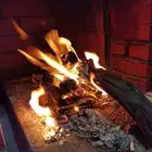 حطب مستورد 4 كيلو فحم 4 كيلو 20 ريال مع التوصيل حسب الكميه