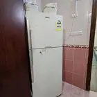 ثلاجه هيتاشي نظيفه جدا