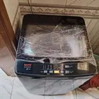 غسالة اوتوماتيك بحالة ممتاز شبه جديدة 9 كيلو BASIC