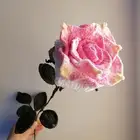 وردات جوري كبيرة وباقات ورد بخيوط الصوف