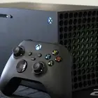 اكس بوكس X للبيع مع لعبة سايبر بنك 2077