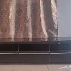 طاولة تلفزيون