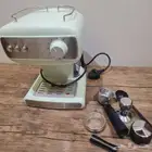 ماكينة قهوة