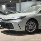 تويوتا كامري LE نص فل بنزين موديل 2025