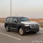 تويوتا لاند كروزر GXR 4 بنزين 2025 ابيض واسود