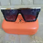 نظارة شمسيه من لويس فيتون