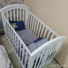 سرير اطفال نظيف جدا للبيع
