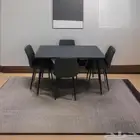 طاولات طعام