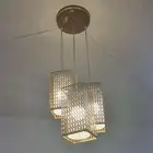للبيع عدد 2 ثريا ذهبي وفضي شبه جديده
