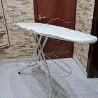 طاولة كوي ملابس