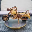 النوادر والتحف .. دراجة نارية ضخمة .. هارلي ديفدسون.. خشب