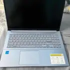 Asus vivobook laptop