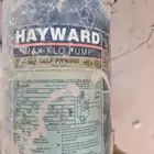 ممضخه مع فلتر مع حمام سباحه كامل للبيع