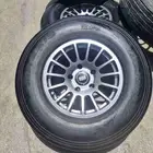 كفرات بلون الكفرات نضيفه مره على الشرت مع جنوط بريد