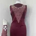 مخاوير قطع غير مفصلة تطريز على الصدر والاكمام