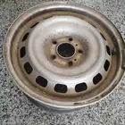 للبيع جنط عادي حديد مقاس 15 أو 16 مستخدم نظيف